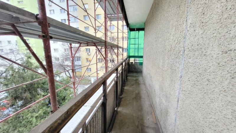 OPORTUNITATE / IANCULUI / 2 BAI / BALCON 10 MP / ETAJ 2/ LIBER