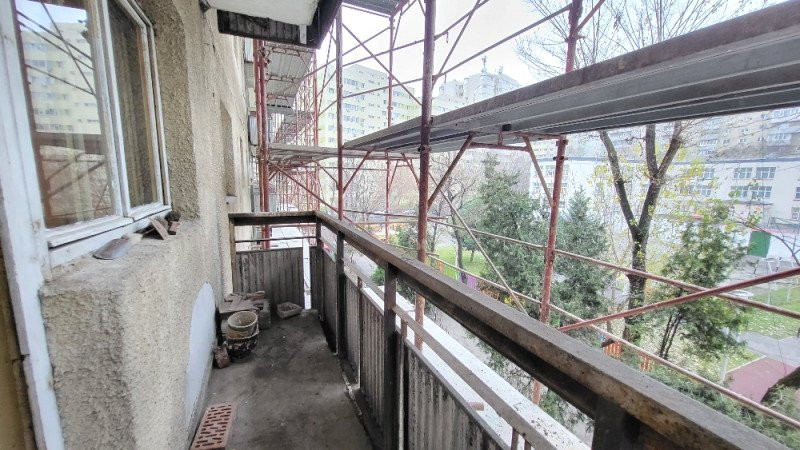 OPORTUNITATE / IANCULUI / 2 BAI / BALCON 10 MP / ETAJ 2/ LIBER
