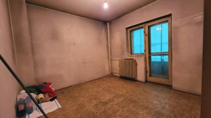 OPORTUNITATE / IANCULUI / 2 BAI / BALCON 10 MP / ETAJ 2/ LIBER