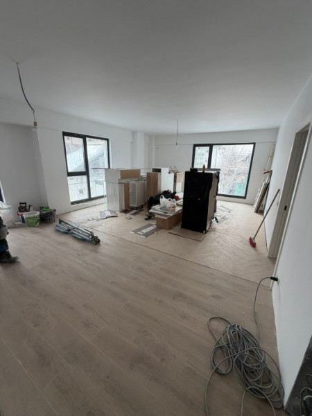 Baneasa / spatios / parcare / terasa / imobil boutique