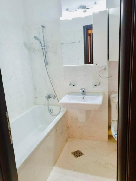 Vitan Mall | Parcare subterana inclusa | Stradal