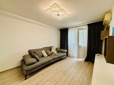 Metrou 1 Decembrie | Complet renovat | Gata de mutare | Bloc reabilitat | Boxa