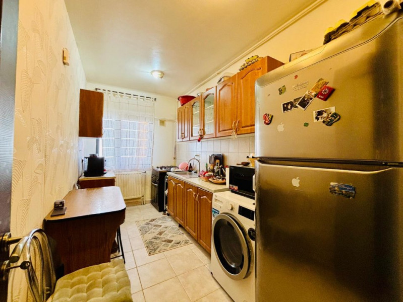 Ghica Plaza | Decomandat | Balcon 13 mp