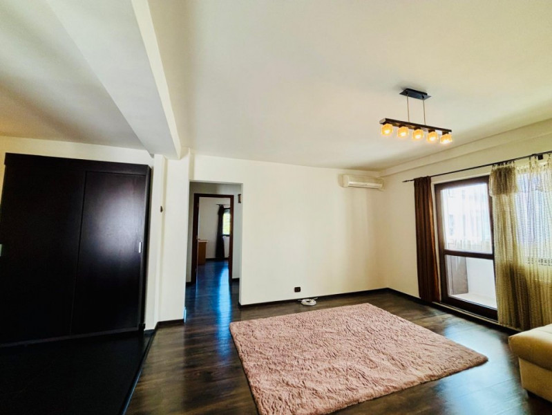 VITAN MALL / DECOMANDAT / BLOC REABILITAT CONSTRUCTIE 1989