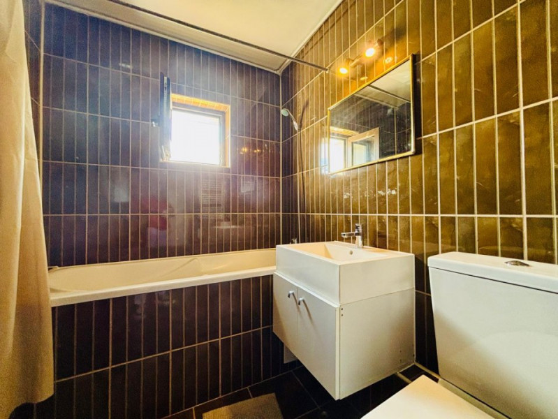 VITAN MALL / DECOMANDAT / BLOC REABILITAT CONSTRUCTIE 1989