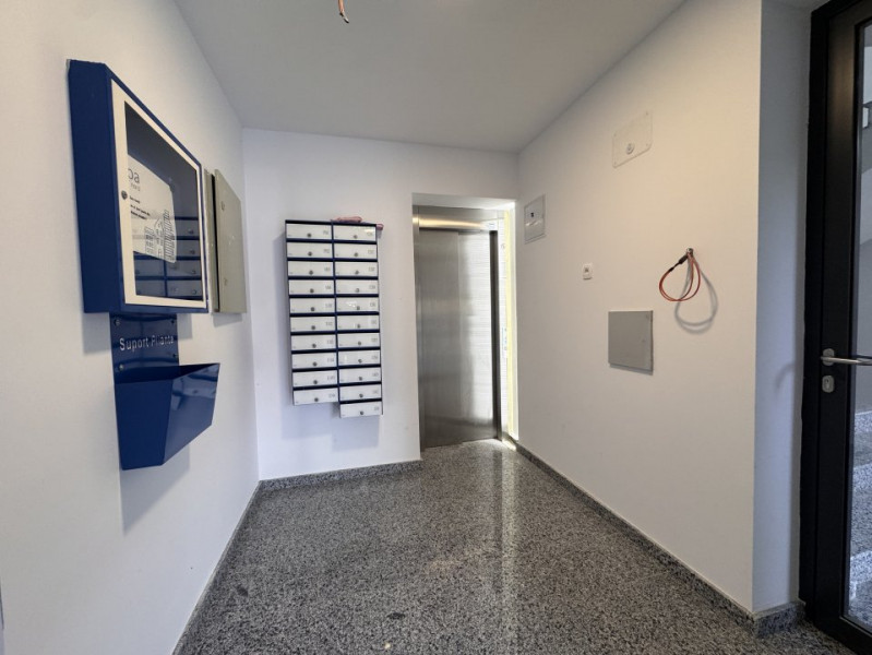 Acasa - la doar câteva minute de metrou !