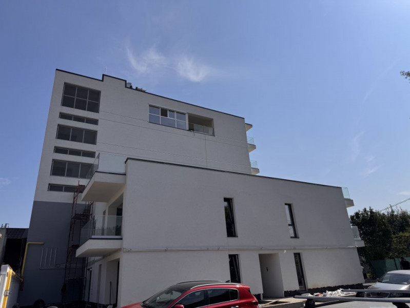 Acasa - la doar câteva minute de metrou !