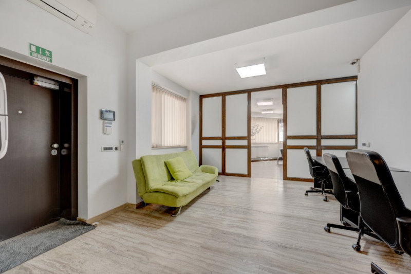 CLĂDIRE DE BIROURI – IMOBIL EMBLEMATIC ÎN ZONA KISELEFF – AVIATORILOR!