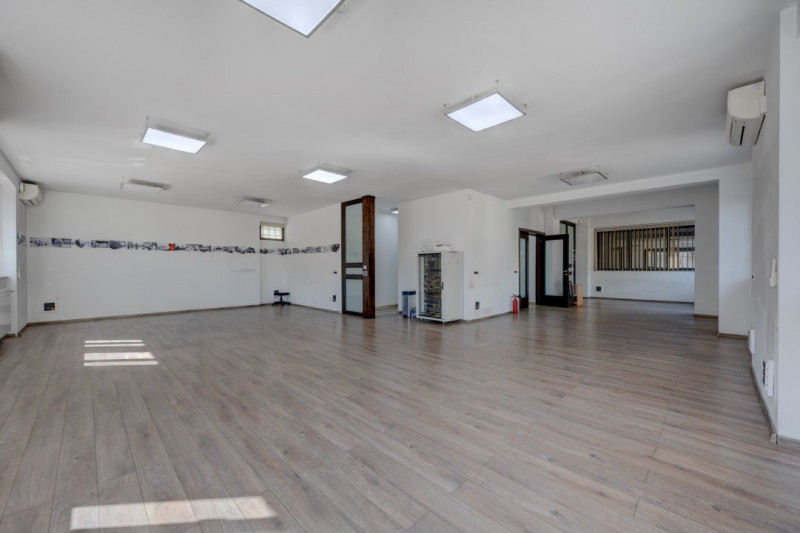 CLĂDIRE DE BIROURI – IMOBIL EMBLEMATIC ÎN ZONA KISELEFF – AVIATORILOR!