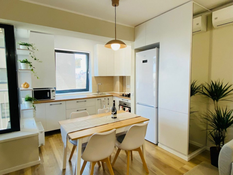 PARK APARTMENTS RESIDENCE / METROU BRANCOVEANU / PARC TINERETULUI