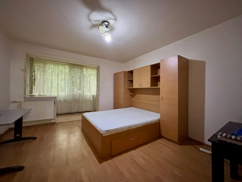 Metrou Costin Georgian | Piata Minis | Parc IOR