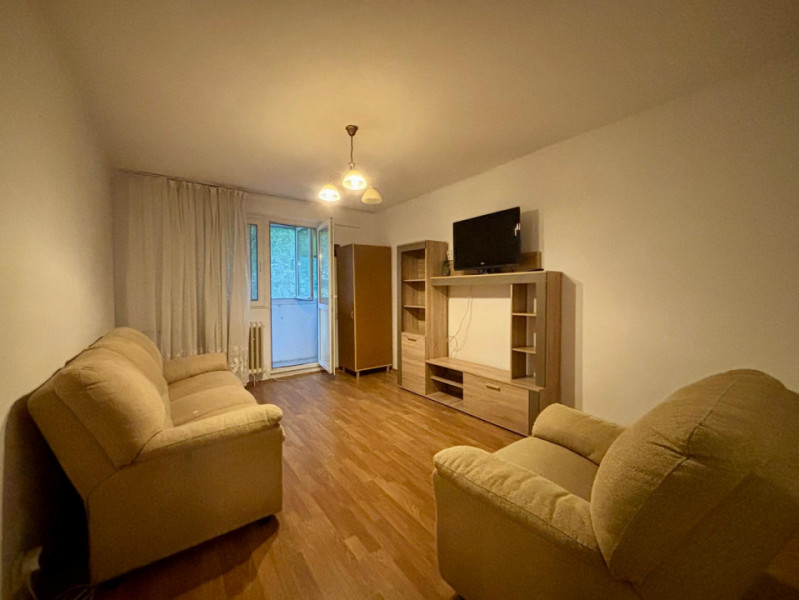  Pantelimon intersectie cu Sos. Fundeni | etaj 2/10 | Decomandat