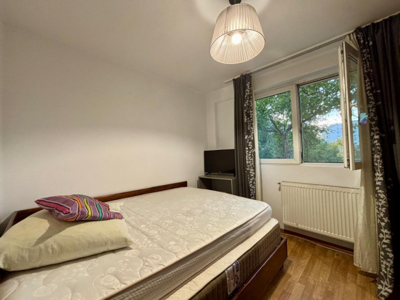  Pantelimon intersectie cu Sos. Fundeni | etaj 2/10 | Decomandat