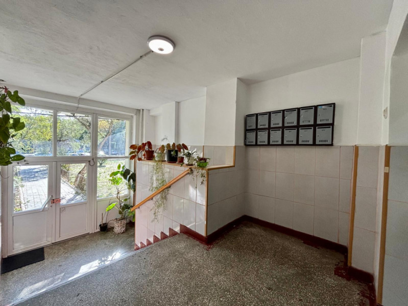 Garsoniera Doamna Ghica | Parcul Florilor | Bloc mixt | Constructie 1987