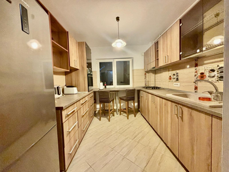 Calea Serban Voda | Parcul Carol | Metrou Tineretului 7 min 