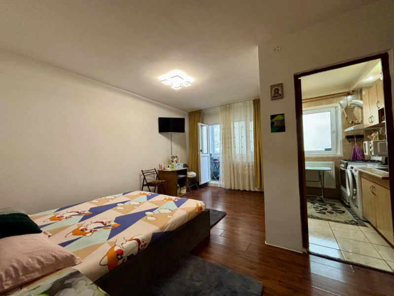 Garsoniera | Bloc mixt | 10 minute metrou 1 Decembrie