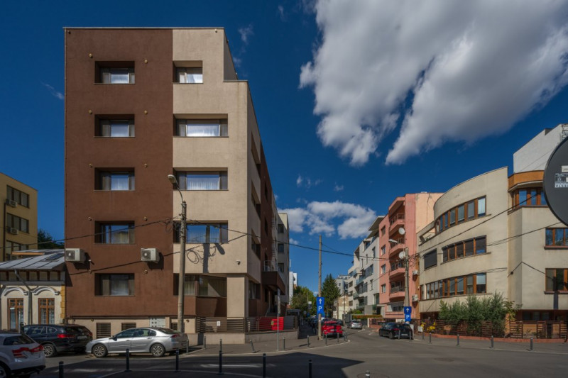 SPATIU DE BIROURI ÎN ZONA KISELEFF – AVIATORILOR!