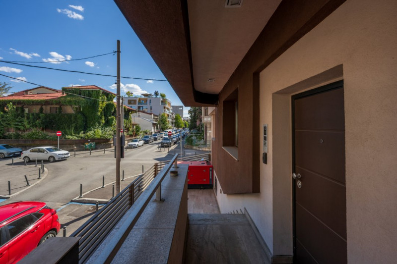 SPATIU DE BIROURI  ÎN ZONA KISELEFF – AVIATORILOR!