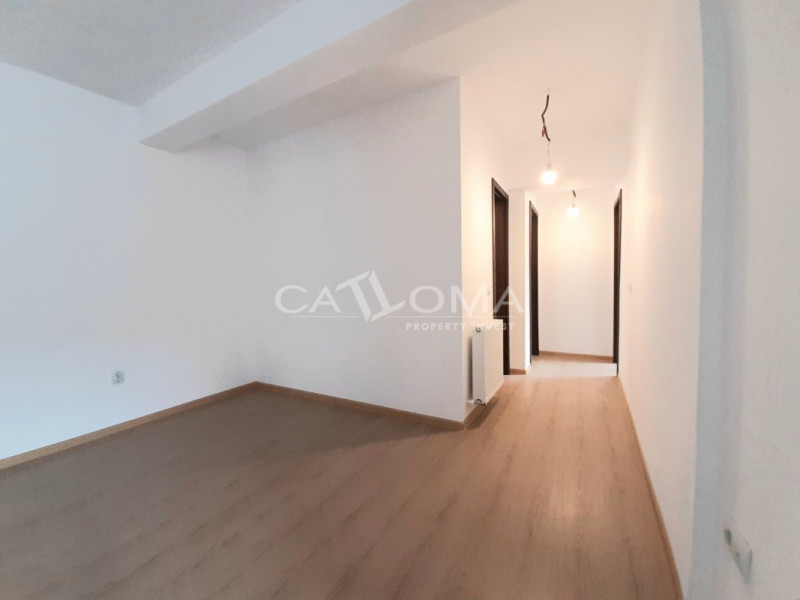 APARTAMENT 3 CAMERE, BLOC NOU 1 MAI - ADIACENT DOMENII